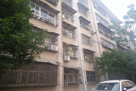 佛山中学政务大厅附近步梯中装三室两厅可分期可小议